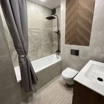 Сдается 1-комнатная квартира, 46 м²