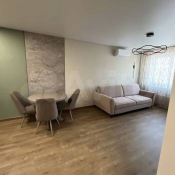 Сдается 1-комнатная квартира, 46 м²