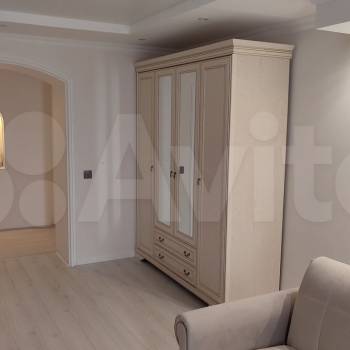 Продается Многокомнатная квартира, 110 м²