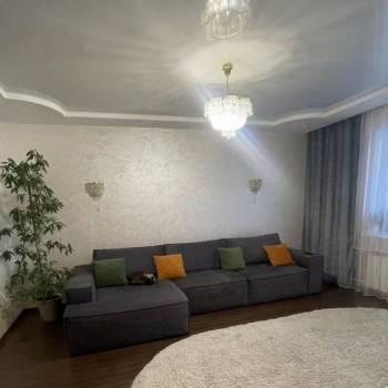 Сдается Многокомнатная квартира, 110 м²