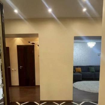 Сдается Многокомнатная квартира, 110 м²