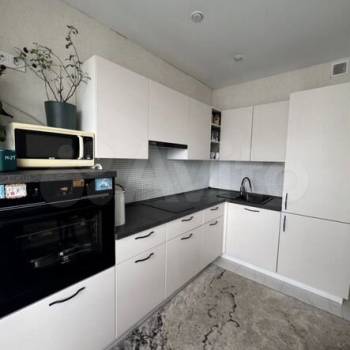 Продается 3-х комнатная квартира, 56 м²