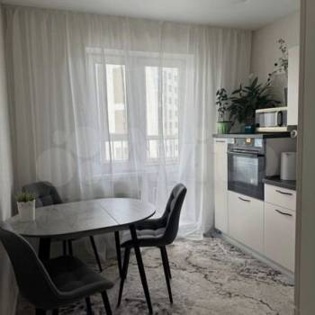 Продается 3-х комнатная квартира, 56 м²