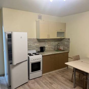 Сдается 1-комнатная квартира, 39,3 м²