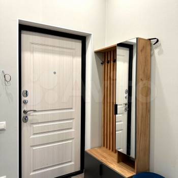 Продается 1-комнатная квартира, 42 м²