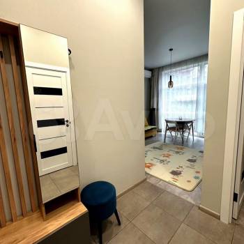 Продается 1-комнатная квартира, 42 м²