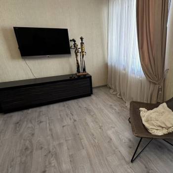 Сдается 2-х комнатная квартира, 56,7 м²
