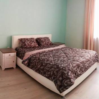Сдается 2-х комнатная квартира, 76 м²