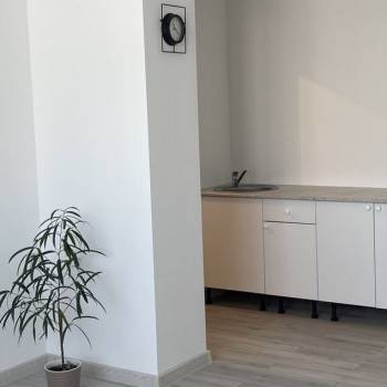 Продается 1-комнатная квартира, 36,9 м²