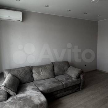 Сдается 1-комнатная квартира, 43 м²
