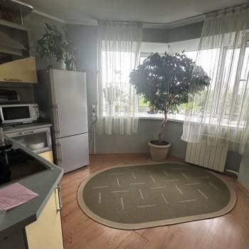 Продается 3-х комнатная квартира, 74,4 м²