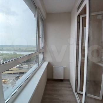 Продается 1-комнатная квартира, 35 м²