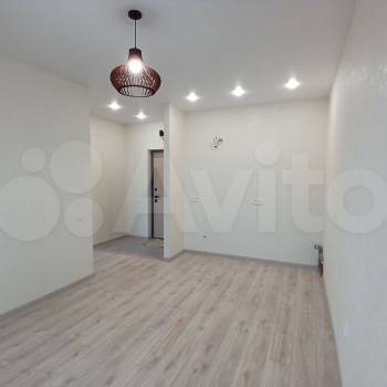 Продается 1-комнатная квартира, 35 м²