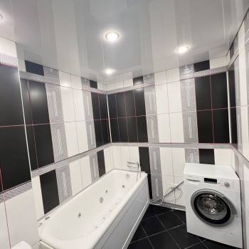 Продается 1-комнатная квартира, 77 м²