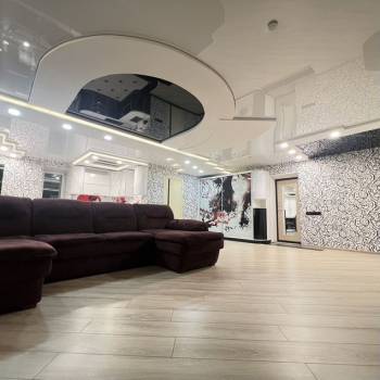 Продается 1-комнатная квартира, 77 м²