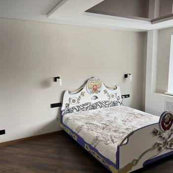 Продается 1-комнатная квартира, 77 м²