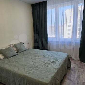 Продается 1-комнатная квартира, 38,6 м²