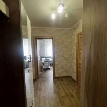 Продается 1-комнатная квартира, 43 м²