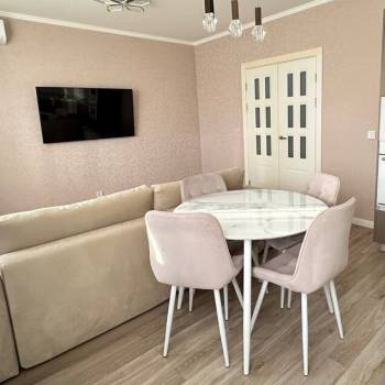 Продается 1-комнатная квартира, 52,7 м²
