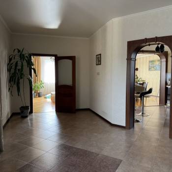 Продается Дом, 237 м²