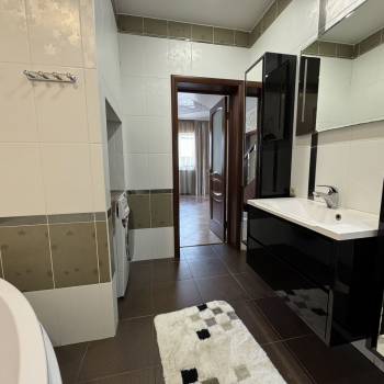 Продается Дом, 237 м²