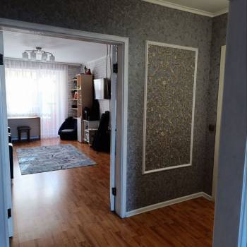 Продается Многокомнатная квартира, 111 м²