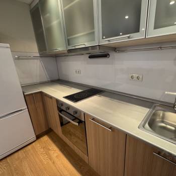 Продается 1-комнатная квартира, 30,4 м²