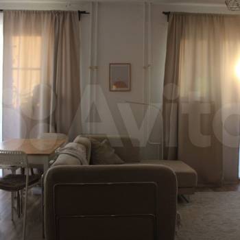 Продается 1-комнатная квартира, 35,7 м²