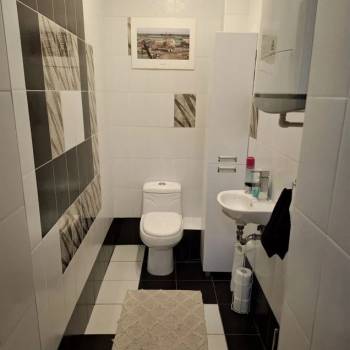 Сдается 2-х комнатная квартира, 78,1 м²