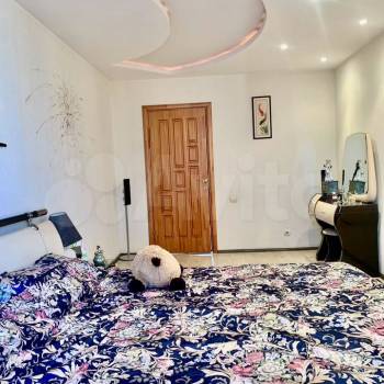 Продается Многокомнатная квартира, 105 м²