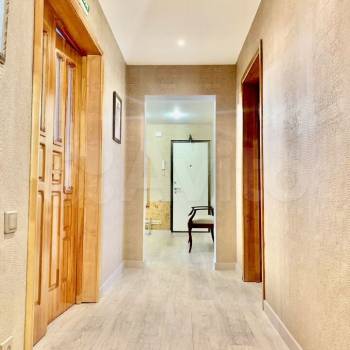 Продается Многокомнатная квартира, 105 м²