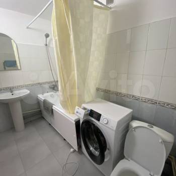 Сдается 1-комнатная квартира, 41 м²