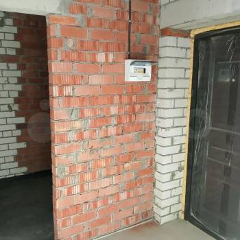Продается 1-комнатная квартира, 32 м²
