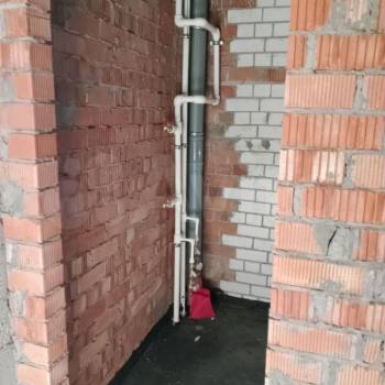 Продается 1-комнатная квартира, 32 м²