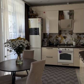 Продается 2-х комнатная квартира, 72,3 м²