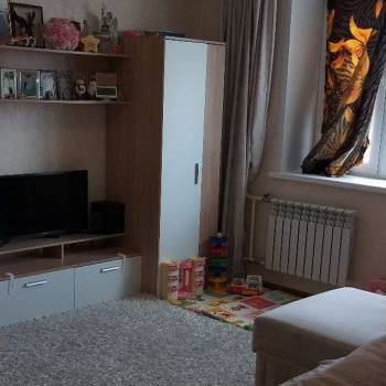 Продается 1-комнатная квартира, 42,3 м²