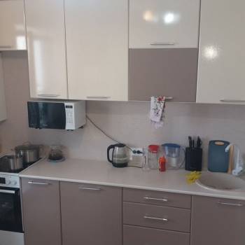 Продается 1-комнатная квартира, 42,3 м²