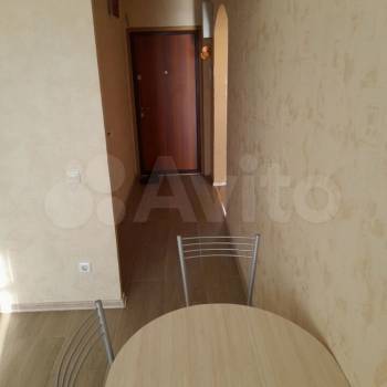 Сдается 1-комнатная квартира, 44 м²