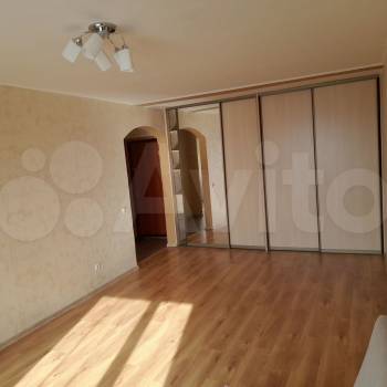 Сдается 1-комнатная квартира, 44 м²