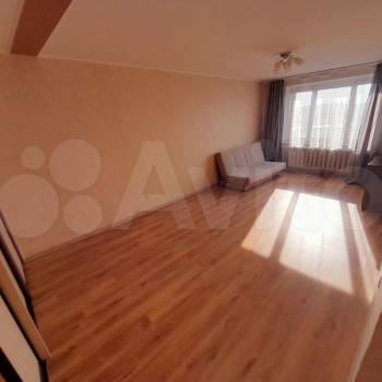 Сдается 1-комнатная квартира, 44 м²