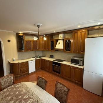 Сдается Многокомнатная квартира, 94 м²