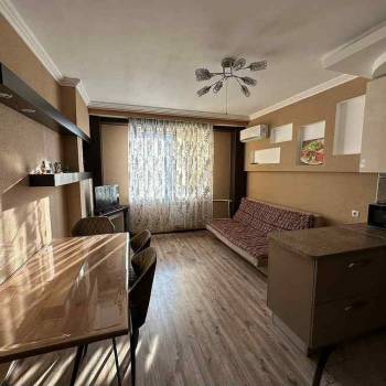 Сдается 2-х комнатная квартира, 88 м²