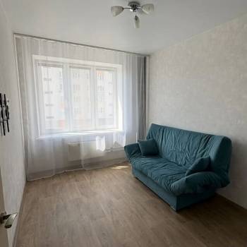 Сдается 1-комнатная квартира, 38 м²