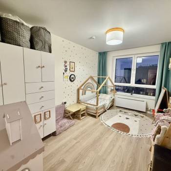 Продается 2-х комнатная квартира, 57 м²