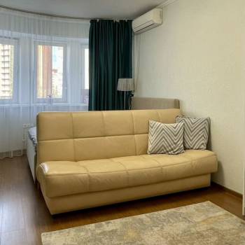 Продается 1-комнатная квартира, 44,3 м²