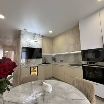 Продается 2-х комнатная квартира, 60 м²
