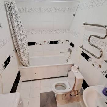 Сдается 1-комнатная квартира, 39 м²