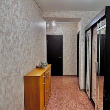 Сдается 1-комнатная квартира, 52 м²