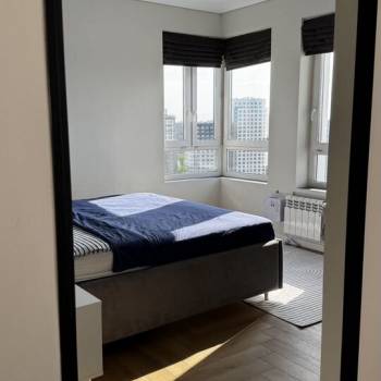 Сдается 1-комнатная квартира, 55 м²