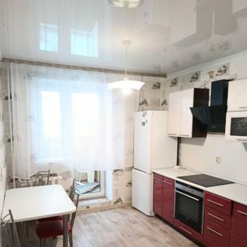 Сдается 1-комнатная квартира, 38 м²
